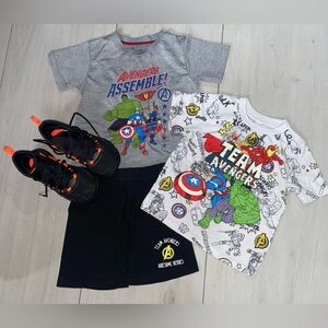 Marvel Kids Grey & White Avengers Team Graphic Tee Set